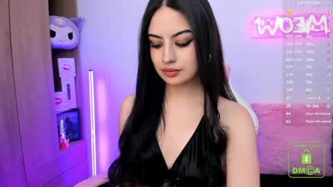 Snapshot of violet_catt chatting on 01.31.25 Violeta online show from 01.31.25