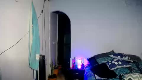 violet_hyuga online show from 09.20.25