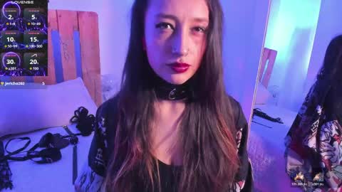 Violet Jones online show from 05.15.26