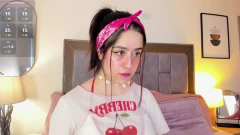 Violet Nova online show from 06.02.26
