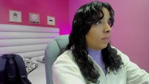 violet_sinclair online show from 06.09.26