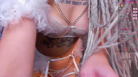 Violet online show from 12.04.24