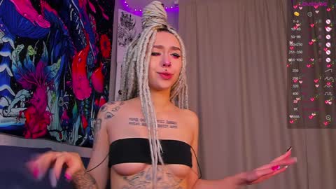 Violet online show from 01.12.25