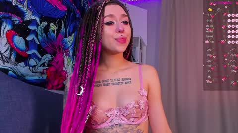 Violet online show from 02.08.25