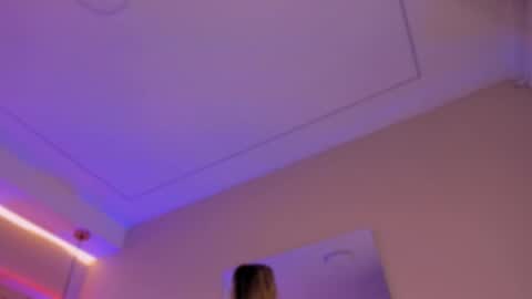 Snapshot of violeta_abel chatting on 10.20.25 Violeta online show from 10.20.25