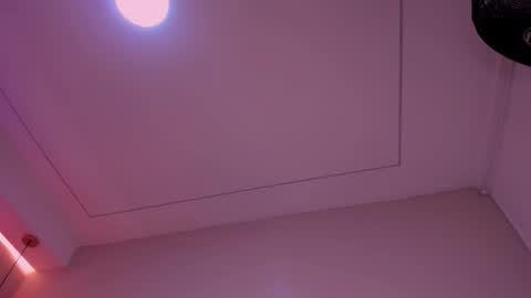 Snapshot of violeta_abel chatting on 11.27.25 Violeta online show from 11.27.25