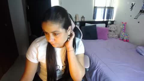 violeta.. online show from 02.27.25