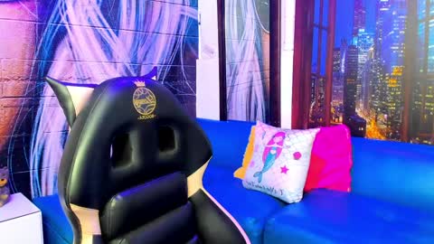     online show from 12.06.24