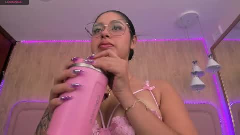 Violeta Garcia online show from 04.15.26