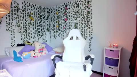 Violeta online show from 01.14.25