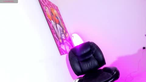 Violeta Princess Please help me with your thumbs up its important   online show from 03.18.26