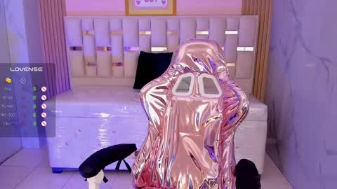 Snapshot of violeta_sub chatting on 01.29.25 IG violeta sub online show from 01.29.25