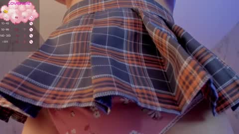 Snapshot of violeta_sub chatting on 03.05.25 IG violeta sub online show from 03.05.25