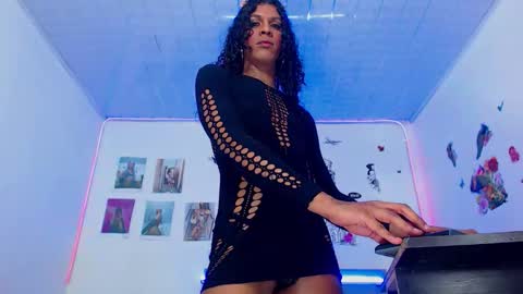 Snapshot of violetaconny chatting on 02.01.26 violetaconny online show from 02.01.26