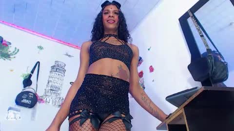 Snapshot of violetaconny chatting on 02.25.26 violetaconny online show from 02.25.26