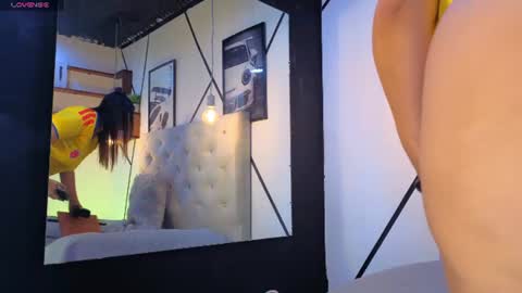 Snapshot of violetasimonz chatting on 06.17.26 violeta simonz online show from 06.17.26