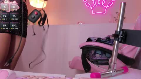 Violeth Hill online show from 09.28.25