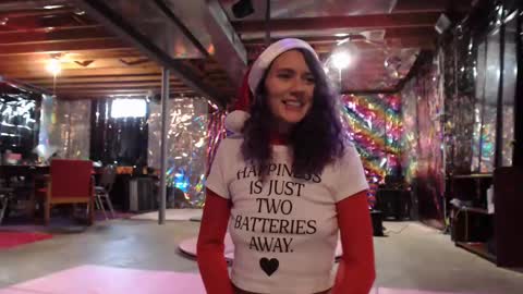 Violet Hooper online show from 12.02.24