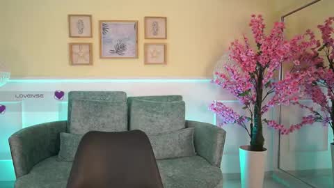 violetjonesx online show from 06.04.26