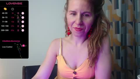 Violet  next stream December 6 online show from 12.07.24