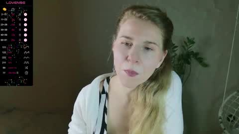 Violet  next stream December 6 online show from 01.11.26