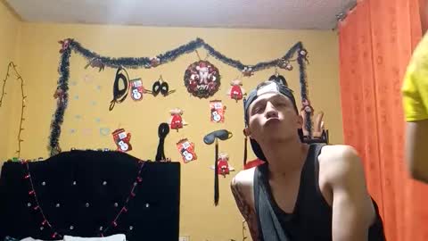 Violet777  online show from 12.17.25