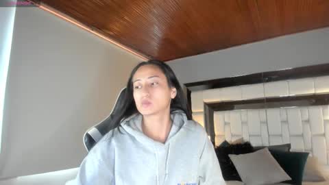 violetskinny online show from 09.12.25