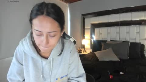 violetskinny online show from 09.16.25