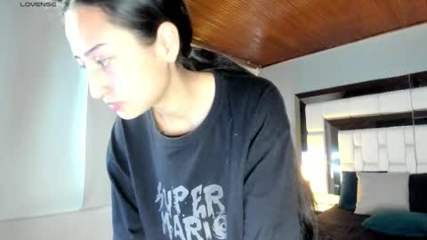 violetskinny online show from 10.15.25