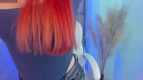 Snapshot of violetsky1_ chatting on 04.19.26 VioletSky online show from 04.19.26