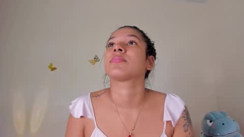 violett_24_ online show from 11.12.25