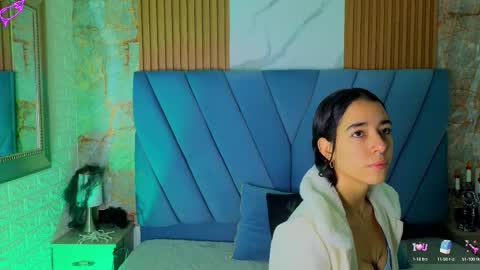 ViolettGolden online show from 10.09.25