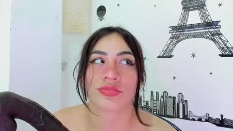 violett_collinss online show from 07.06.26