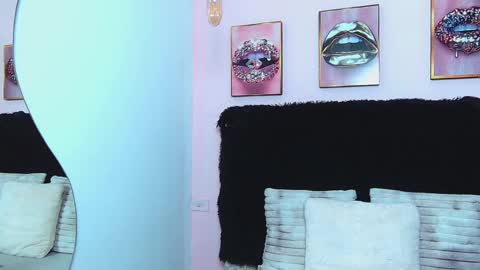 Violeta froz online show from 10.14.25