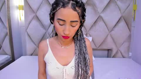 Violett  online show from 01.17.26