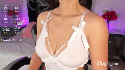 Snapshot of violetta_danvers chatting on 10.21.25 Violetta online show from 10.21.25