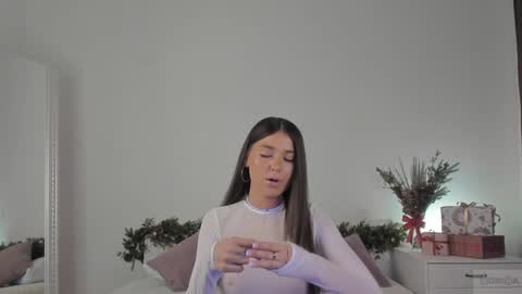 violetta_finch online show from 01.19.25