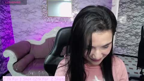 Snapshot of violetta_jhonson_v chatting on 02.15.25 Violetta online show from 02.15.25