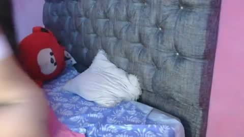 Snapshot of violetta_luna8 chatting on 06.23.26 violetta online show from 06.23.26