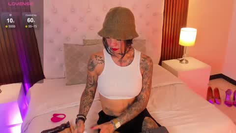 violettaalemida online show from 09.11.25