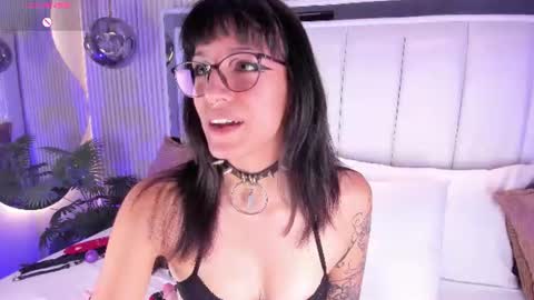 Snapshot of violettacolinss chatting on 07.08.26 violettacolinss online show from 07.08.26