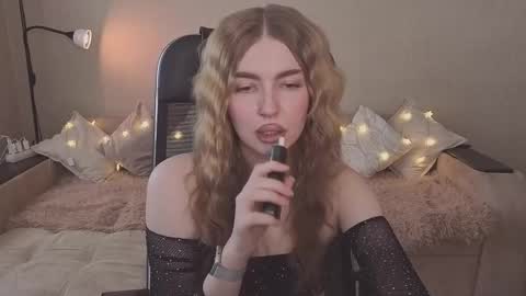 ViolettaOtis online show from 02.17.26