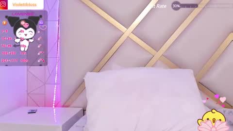 Snapshot of violettbloss chatting on 12.29.24 Violeta online show from 12.29.24