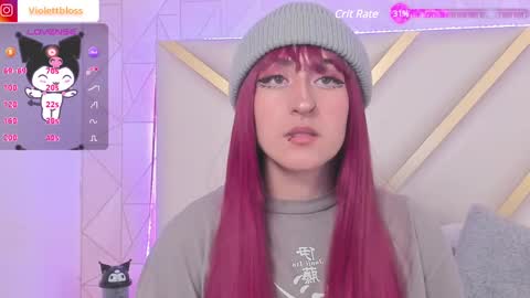 Snapshot of violettbloss chatting on 01.09.25 Violeta online show from 01.09.25