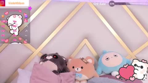 Snapshot of violettbloss chatting on 02.15.25 Violeta online show from 02.15.25