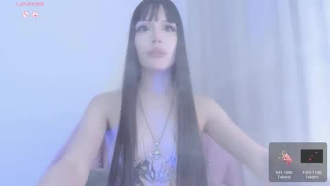 Violett online show from 10.15.25