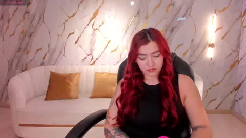 Violett Castel online show from 02.14.25