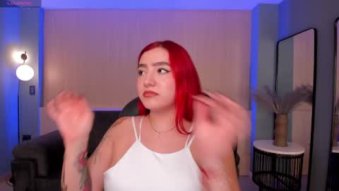 Violett Castel online show from 02.17.25