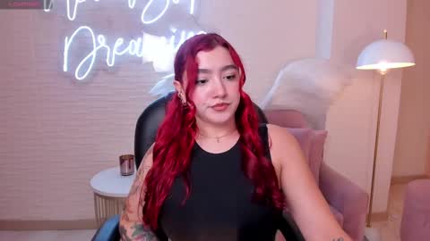 Violett Castel online show from 02.19.25