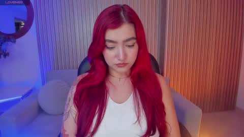 Violett Castel online show from 02.27.25